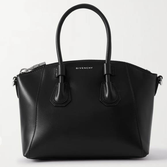 GIVENCHY
Antigona mini leather tote - Picture 1 of 13